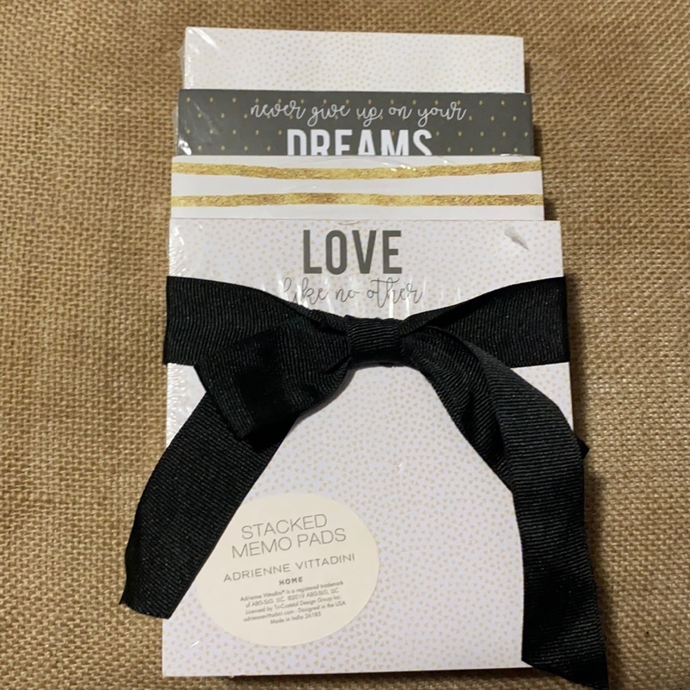 Stacked Memo Pads Dreams & Love